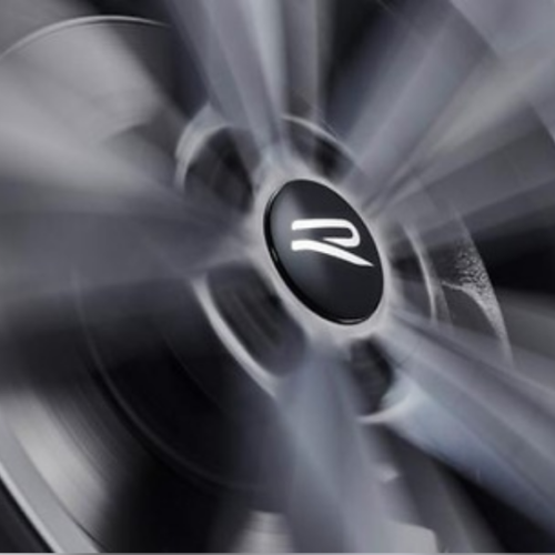 Dynamic ‘R’ Wheel Centre Caps 000 071 213 F